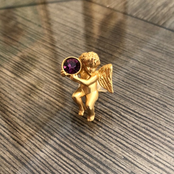 Vintage AVON Angelic Birthstone Pin February/ Simulated Amethyst 1996 - Picture 3 of 15